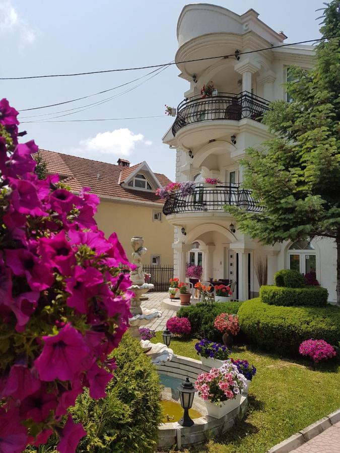 Apartment Cace Kumanovo Ngoại thất bức ảnh