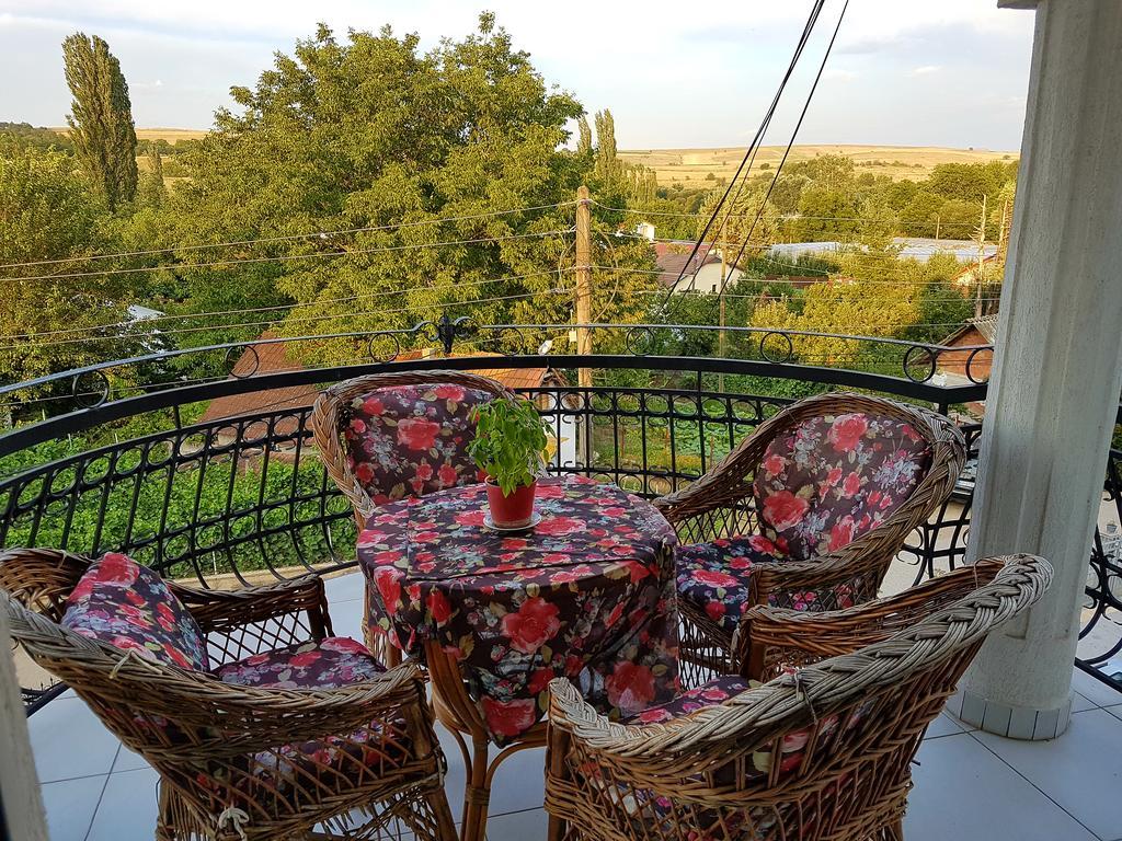 Apartment Cace Kumanovo Ngoại thất bức ảnh